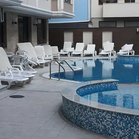 Apartment таня 8 *